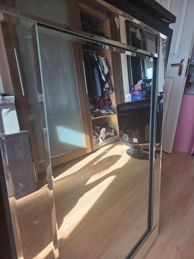 mirror