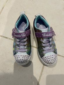 Sketchers Light Up Girls Sneaker 12
