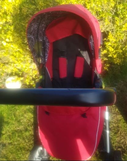 Baby elegance  beep twist travel system