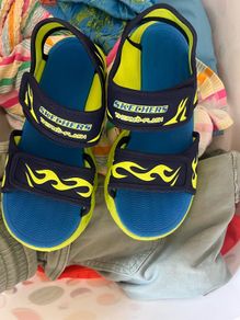 boys sandal