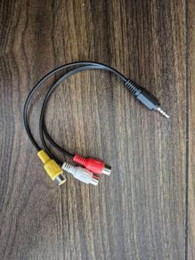 3.5mm mini AV male to 3RCA female audio video cable