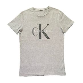Calvin Klein T-Shirt