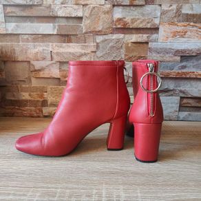 Wine leather ankle boots with back zip, size 6, NEW LOOK