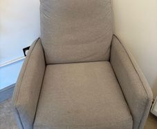 Large reclining lounge chair