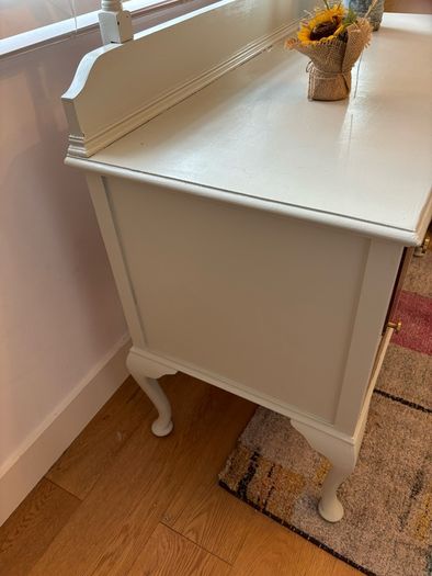 Vintage dressing table