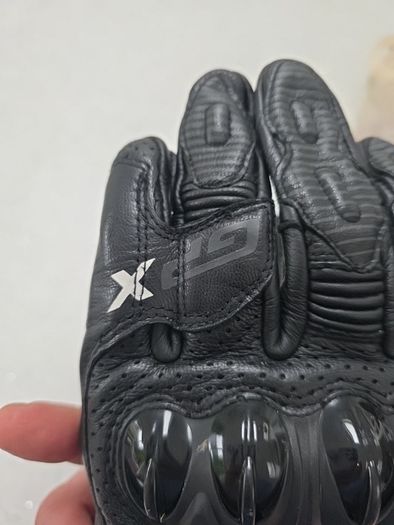 Alpinestars GT-S X gloves.