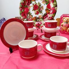 Christmas Cups and Saucers