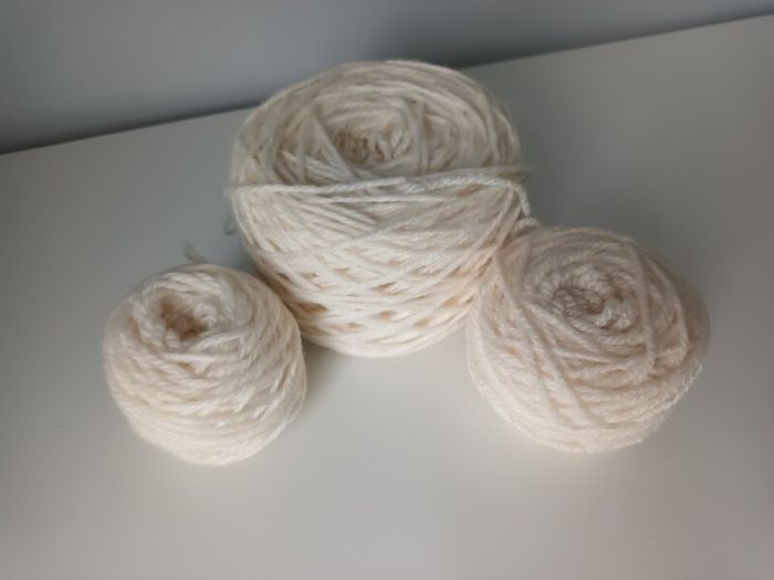 Yarn: Aran Weight: Mixed