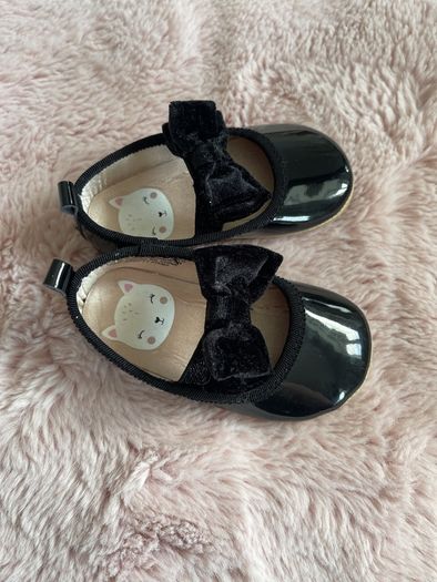 H&M baby girl shoes