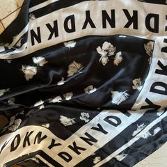 DKNY scarf shawl
