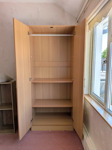 wardrobe
