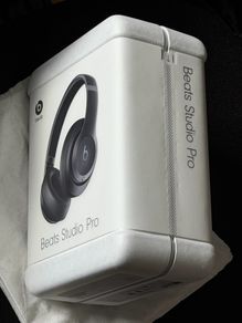 Beats Studio Pro - unopened