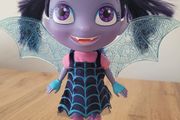 Disney Junior Vampirina Bat-tastic Talking Doll with Light-Up Wings &amp; Purple Hair