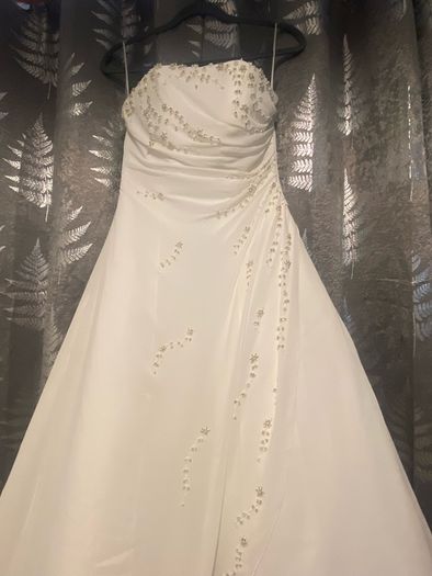 wedding dress