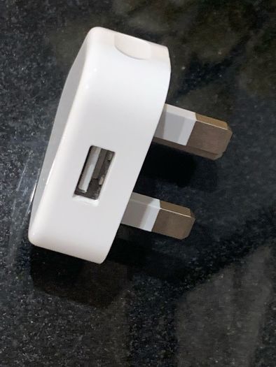 apple charger plug adapter