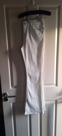 Zara  Off White Boots  Cut Jeans