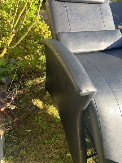 beauty chair