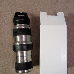 Oakley Water Tank 20oz NEW