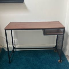 Computer/writing desk