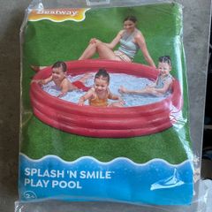 paddling pool