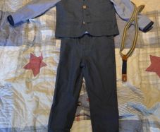 Occasionwear-Boys suit,brand new- 92cm