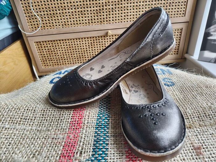 dr.Martens flats