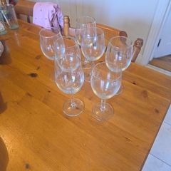 7 wine glasses