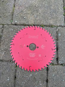 saw blade