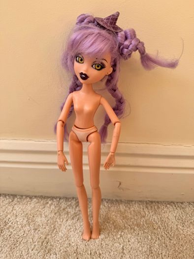 Bratzillaz House of Witches Yasmina Clairvoya Used Please see photos