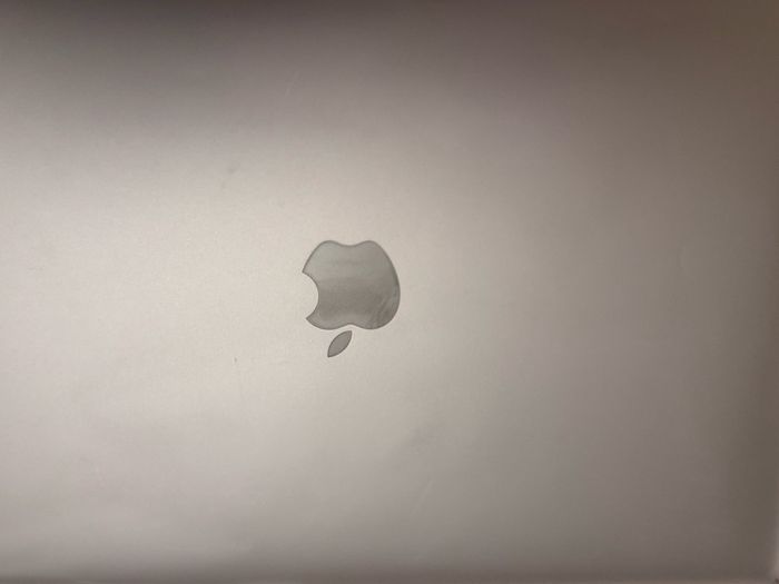MacBook Air M1 13.3 with Magic Mouse boxed
