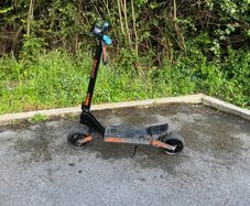 Electric scooter