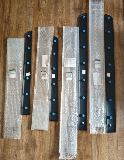 Genuine Renault Kangoo Mk2 Door Moulding / Protection Trim Strip Set (4 Pieces) OEM