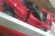 1.18 Die.cast Model La. Ferrari.