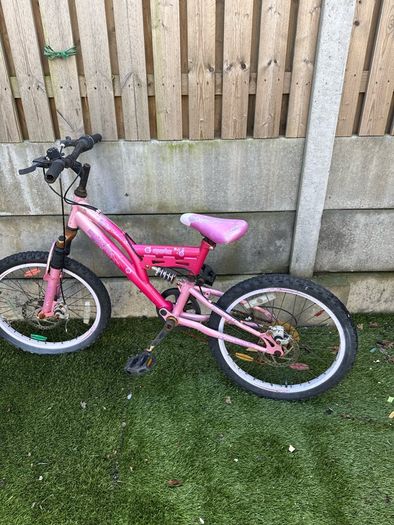 [Lot] 4x Cycles Bikes 1 Scooter