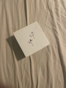 earbuds