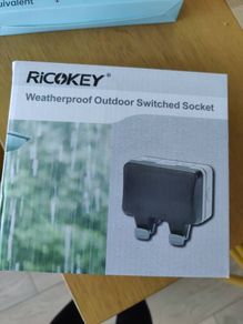 Weatherproof Outdoor Switched Socket