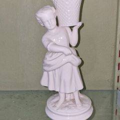 Belleek Basket Bearer