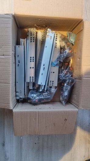 Undermount Drawer Slides