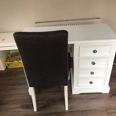 desk with chair