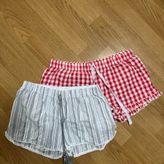2 pairs of pyjama shorts