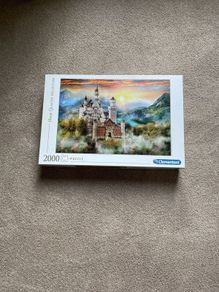 Jigsaw 2000 piece