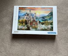 Jigsaw 2000 piece