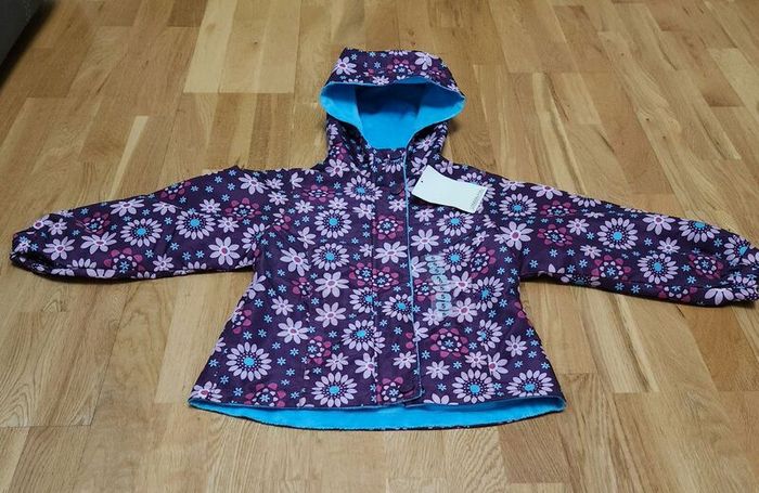 London Fog Jacket / Coat with hood - Purple Floral - Girls - Age 5 years - New with tag