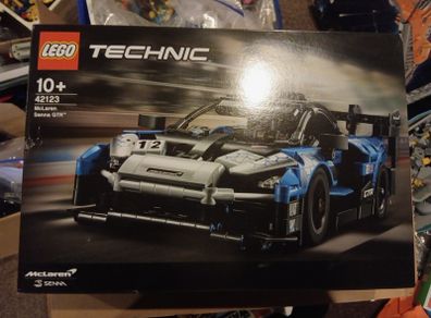LEGO Technic McLaren GTR 42123
