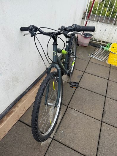 mountain bike