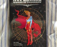 Supergirl - Woman of Tomorrow (The Deluxe Edition)