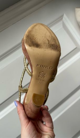 Pinko sandals