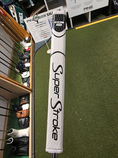 Scotty Cameron Select Newport 2 Putter 33"