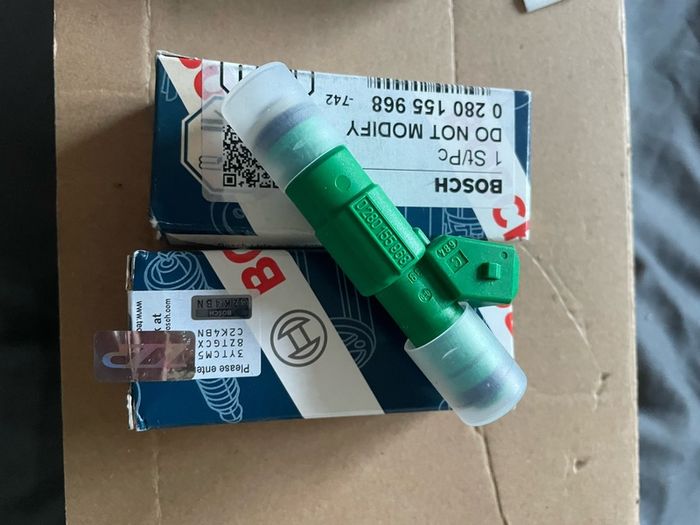Genuine Bosch 0280155968 42lb / 440cc Green Giant Fuel Injectors Set of 4