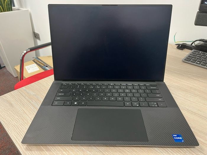 Dell Xps 15 9520